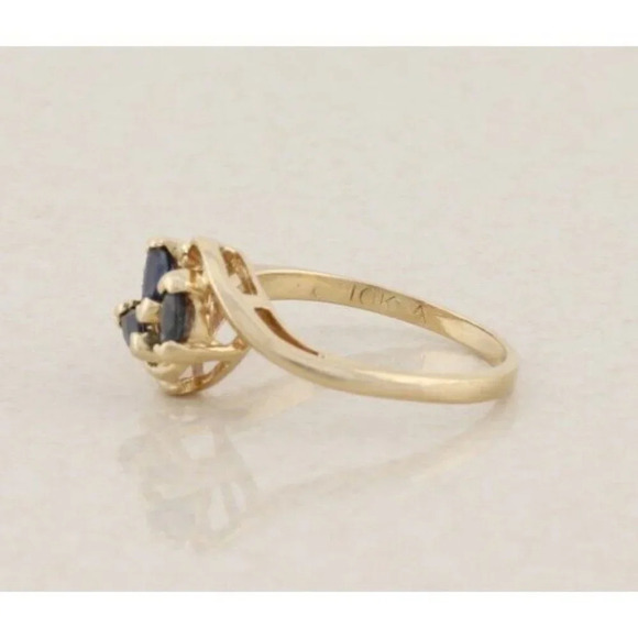 10k Yellow Gold Natural Blue Sapphire and Diamond Ring Size 5 1/4 - Picture 6 of 7